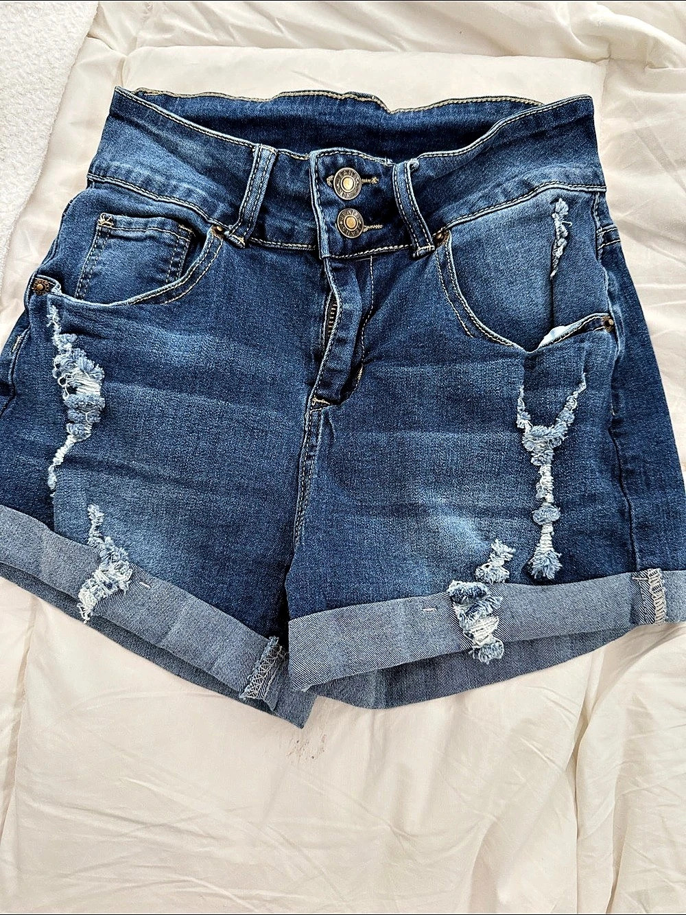 JEANS L6783656-5 Distressed Denim Jean Shorts in Blue Size Small Super Stretchy